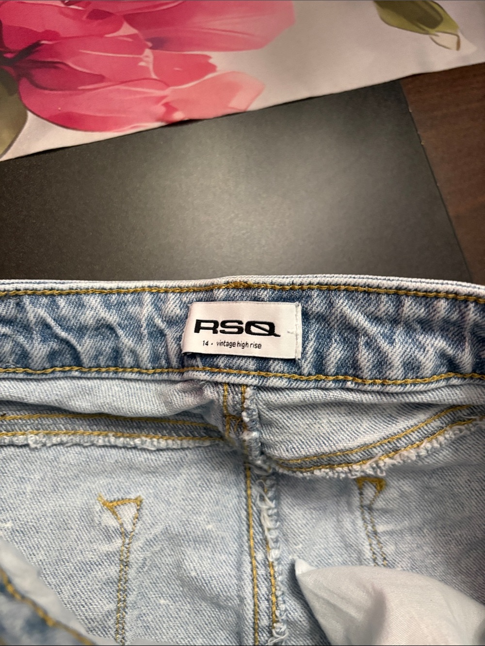 Light Wash Distressed Denim Shorts - Picture 4 of 4